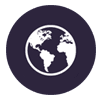 Symbol für ein internationales Unternehmen mit einer Weltkugel und Haken als Bestätigung.