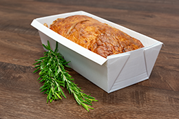 Fleichkäse, gebacken in der lebensmittelechten Papierbackform von Antalis Verpackungen