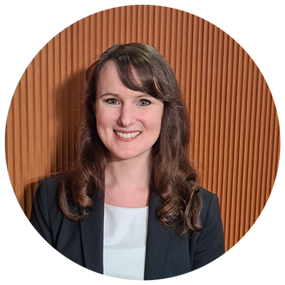 Porträt von Meike Friedrich, verantwortlich für Marketing, Produkt- und Preisstrategien bei DB Cargo AG, spezialisiert auf nachhaltige Logistiklösungen